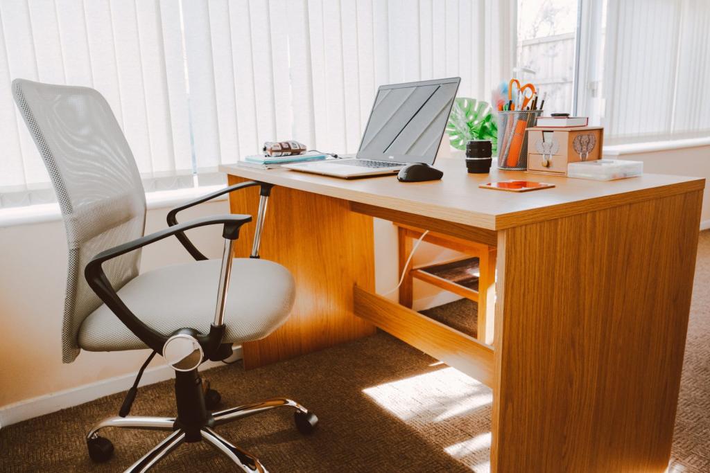 Arredare uno studio in casa: i trend che aumentano la produttività