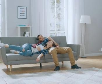 Mettetevi comodi, sta per partire lo spot TV di wikicasa.it!