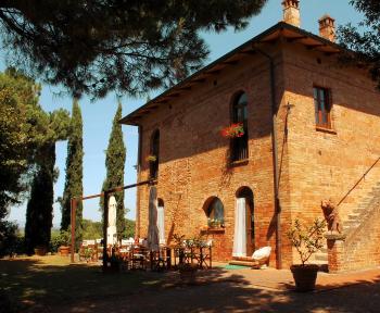 Casa in campagna: come comprare e investire in Toscana