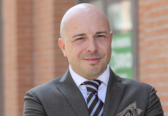 Nasce FacileRE, hub di servizi per professionisti dell'immobiliare. Intervista al founder Francesco Beraldo