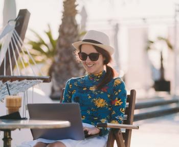 Holiday working: un nuovo modo di lavorare da remoto