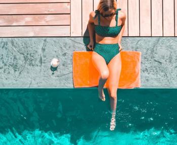 5 motivi per comprare una casa con piscina: perché conviene