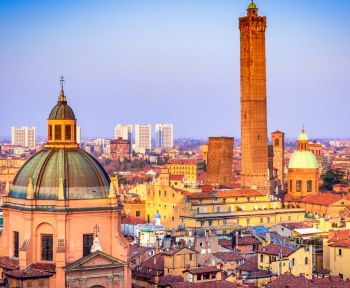 Bolognina, la casa di Elly Schlein