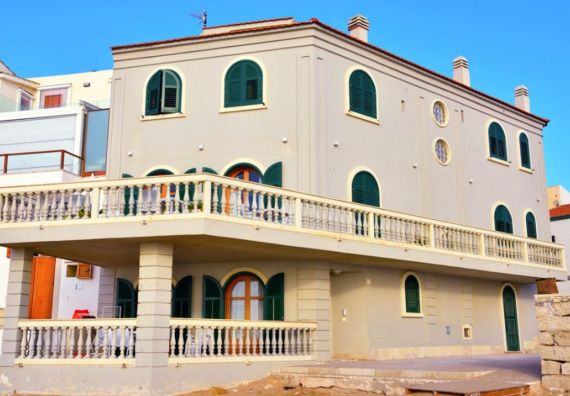 casa montalbano