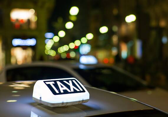 costo taxi milano